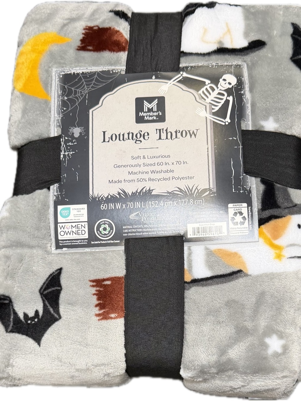 Member's Mark Halloween Lounge Throw ~ Bats, Dog With Broomstick 60" x 70" ~ New